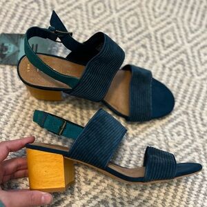 Toms heeled sandal
